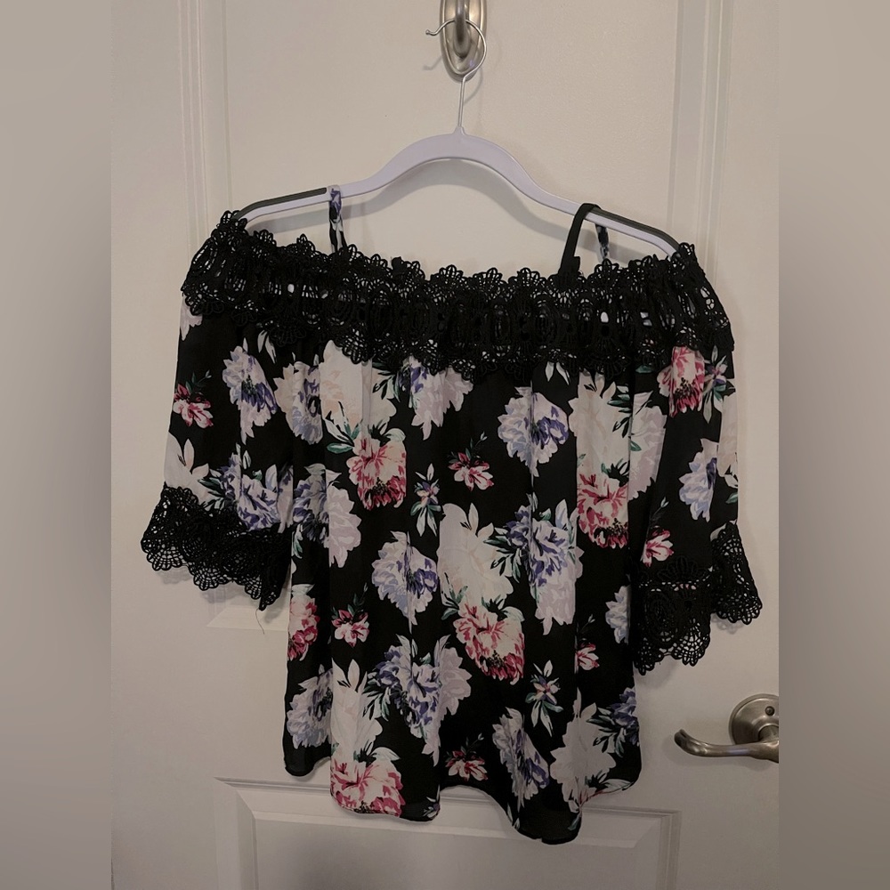 Medium A. Byer off the shoulder shirt.